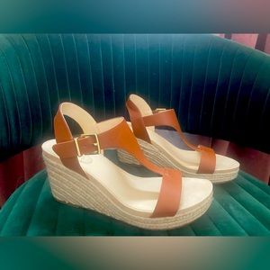 Reaction by Kenneth Cole Wedge Sandals